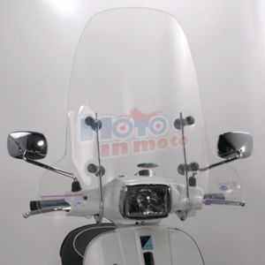Windshield with fitting kit