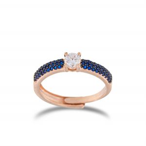 White solitaire ring with blue cubic zirconia - rosé plated