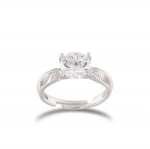 Open solitaire ring with 8 mm cubic zirconia 